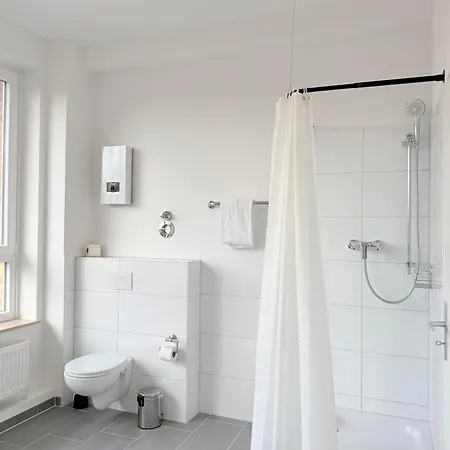 Ronnenberg Apartment *